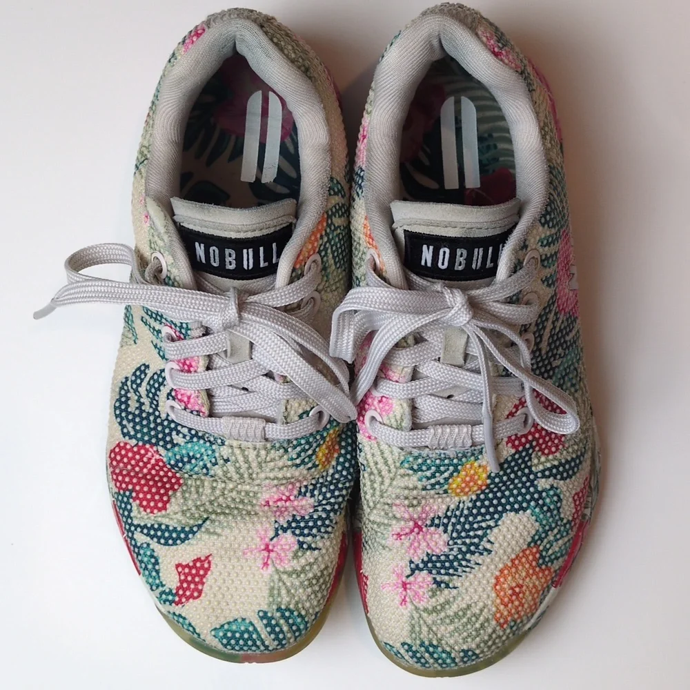 NOBULL women superfabric
